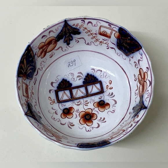 19th Century Vintage Gaudy Welsh Scalloped Buckle Pattern Footed Lusterware Bowl - Picture 7 of 16